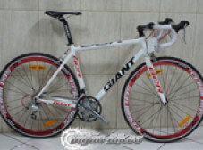 Bike Giant SCR1 2013 18 Velocidades Branca Tam 50